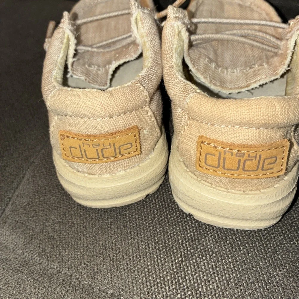 Hey Dude Toddler Boy Wally Linen Beige US K5 EU 21 Neutral Comfort Shoes